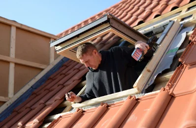 Pose de fenêtres de toit Velux à Ambérac